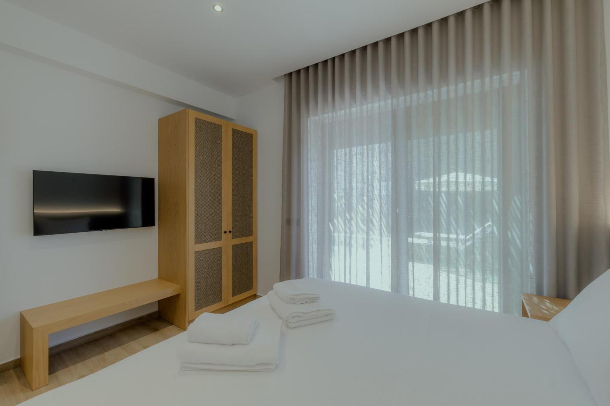Niama Luxury